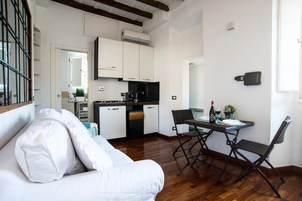 Navona New Charme Art Apartament Rome Buitenkant foto