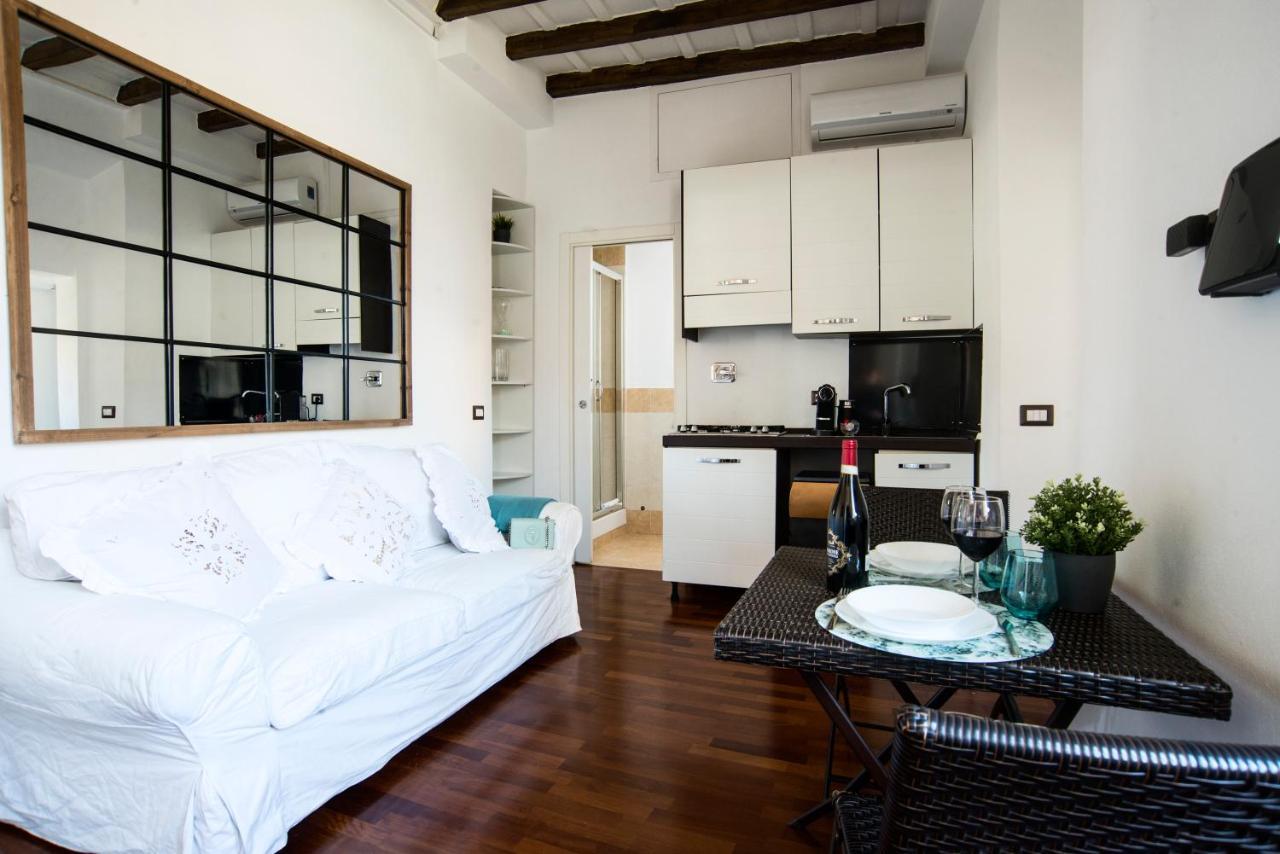 Navona New Charme Art Apartament Rome Buitenkant foto